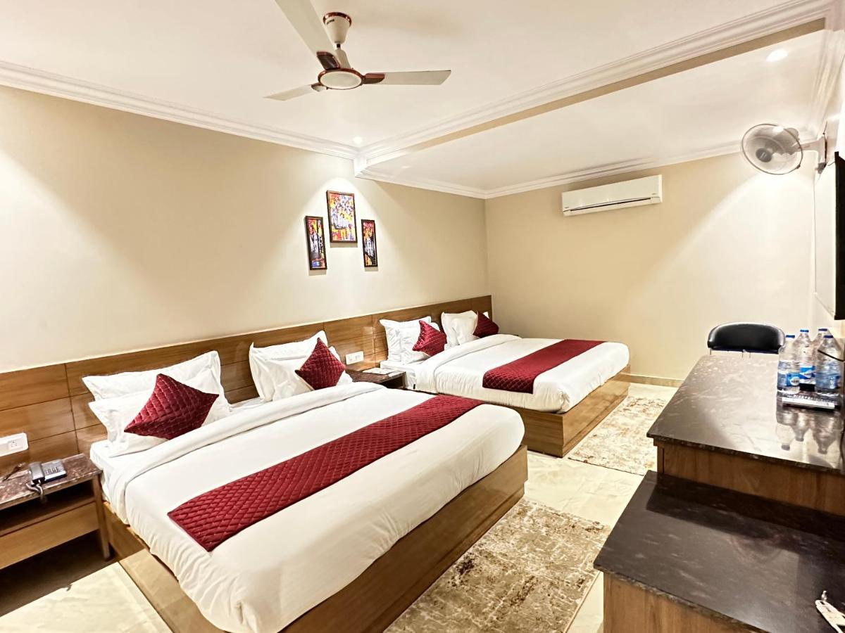 Highlands Hotel Rishīkesh Екстериор снимка