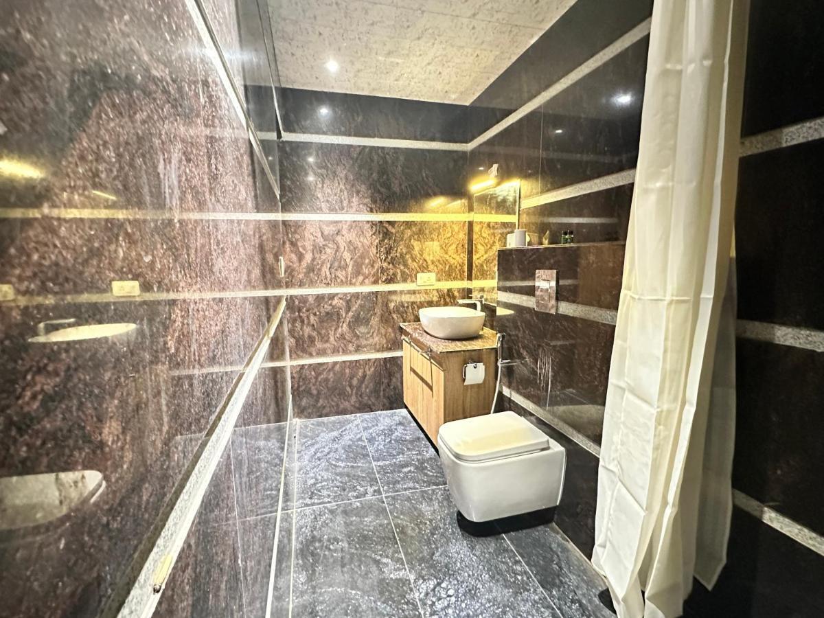 Highlands Hotel Rishīkesh Екстериор снимка